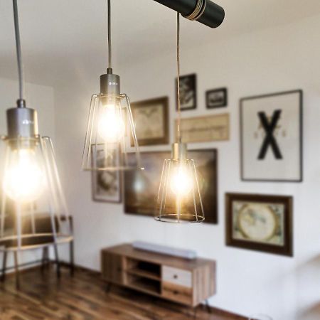 Inikama: Designer Apartment Im Gruenen - Netflix Rosengarten  Екстер'єр фото
